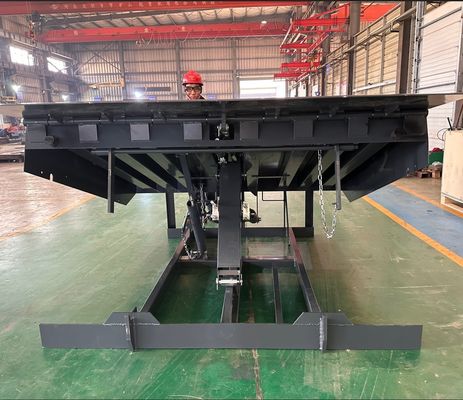 Manueller, langlebiger, mechanischer Dockleveler, einfach zu bedienen für Lagerhallen