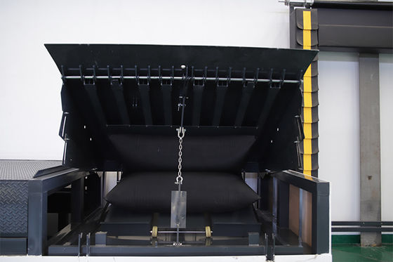 Speziell entworfene Airbag Dock Leveler für Lade- und Entladefläche