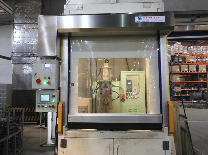 Moderne Workhouse Hochgeschwindigkeits-PVC-Rollen-Tür-Aluminiumrahmenkonstruktion auf Maschine